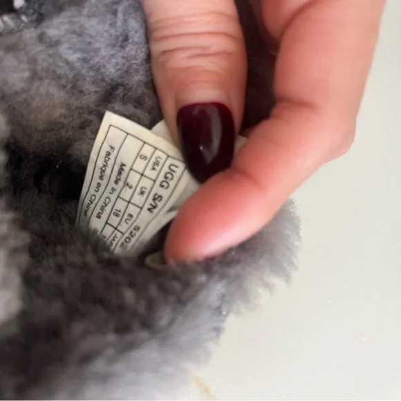 Infant baby Uggs - Picture 4 of 4